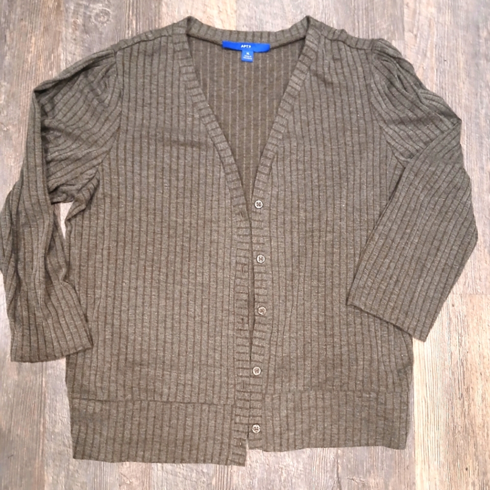 Ribbed Cardigan